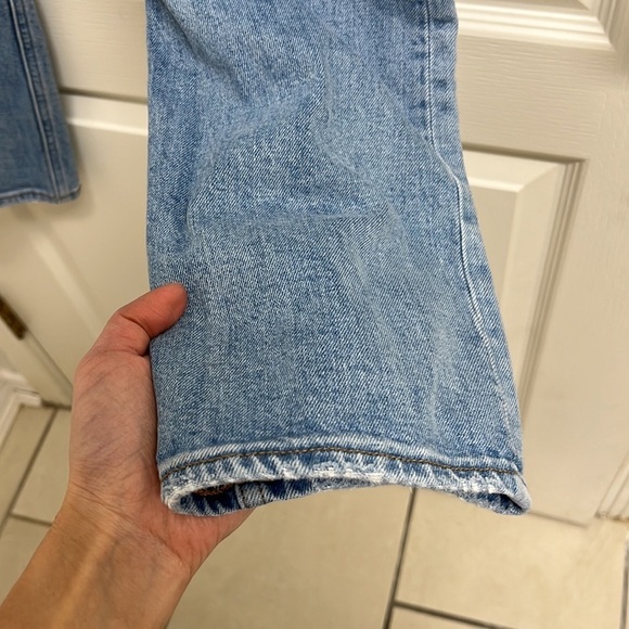 Aritzia Denim Forum The Arlo High Rise Straight 28L | Size 25 Light Wash - Picture 9 of 15